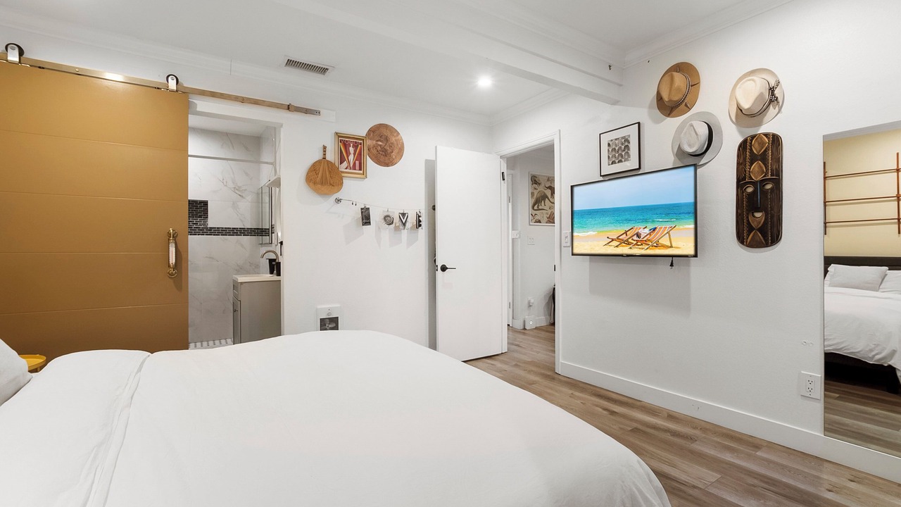 Photo of Bedroom in Clairemont Mesa East