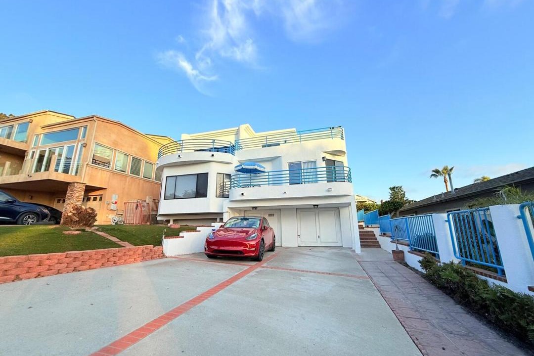Photo of Others in Del Mar Heights