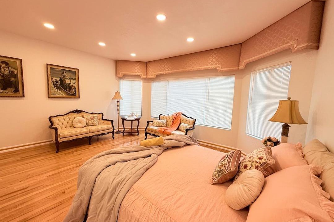 Photo of Bedroom in Del Mar Heights