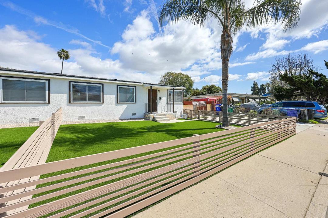Photo of Others in Linda Vista