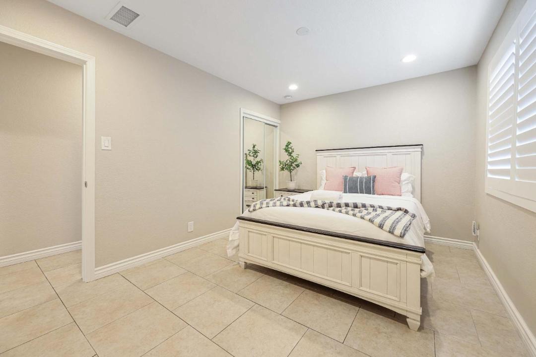 Photo of Bedroom in Linda Vista