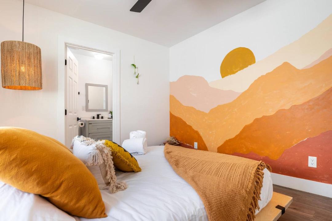Photo of Bedroom in Clairemont