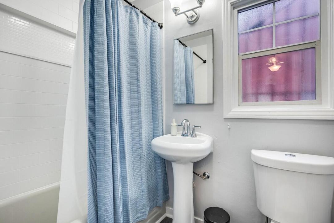 Photo of Bathroom in Little Italy