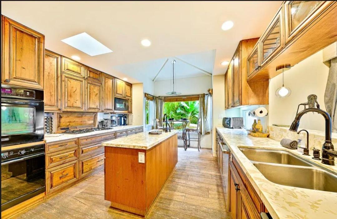 Photo of Kitchen in Bay Park