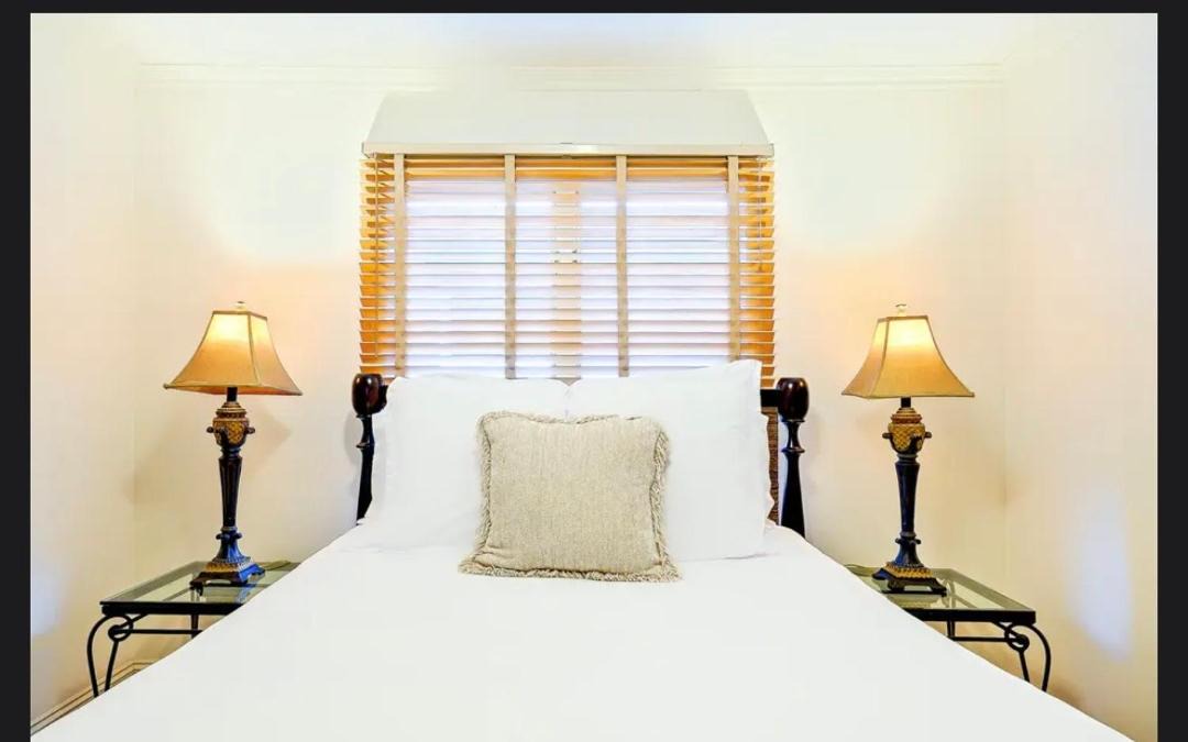 Photo of Bedroom in Bay Park
