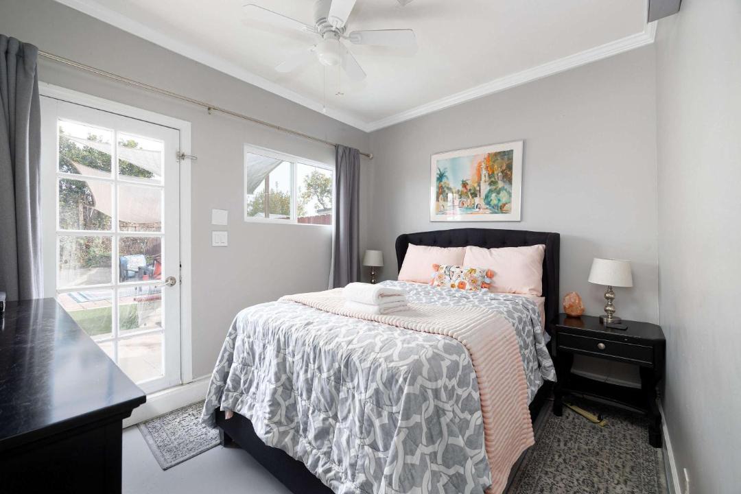 Photo of Bedroom in Clairemont Mesa East