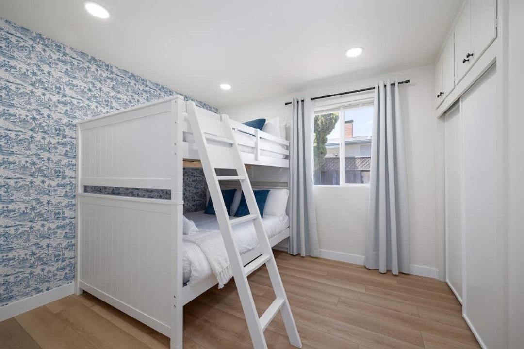 Photo of Bedroom in North Clairemont