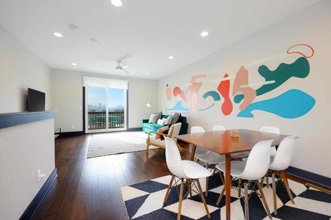 Photo of Livingroom in Katie Hill Neighborhood
