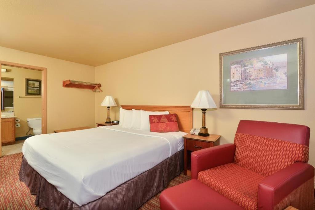 Photo of Bedroom in Fort Lewis