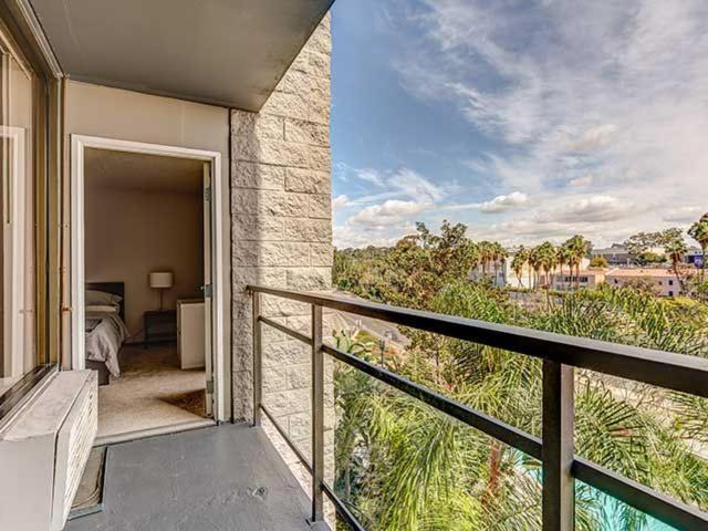 Photo of Patio Balcony in Civic Core