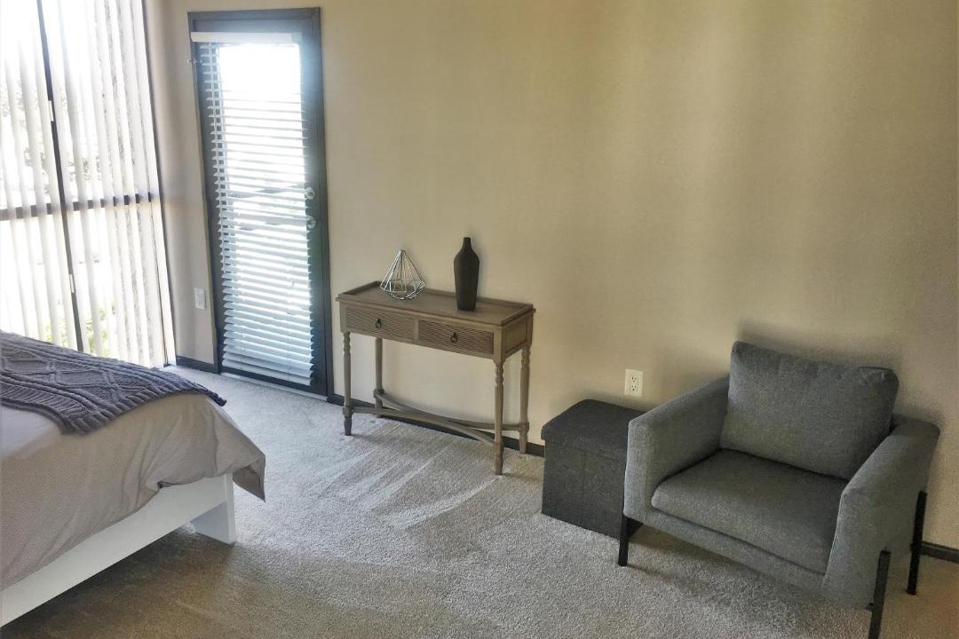 Photo of Livingroom in Civic Core