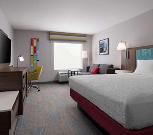 Hampton Inn San Mar 