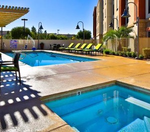 Hampton Inn Las 