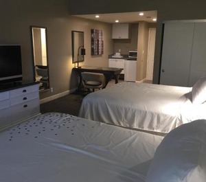 Pacific Shores Inn 