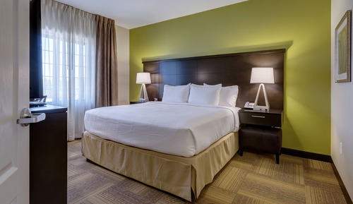 Suite, 2 Bedrooms, Kitchen