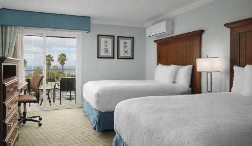 Double Room with Two Double Beds, Balcony and Ocean View - Non-Smoking