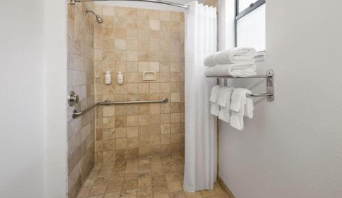 Suite with Two Queen Beds and Walk-in Shower with Grab Bars - Mobility and Hearing Accesssible/Non-Smoking