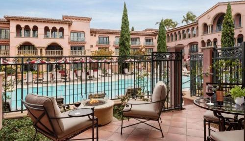 Signature Poolside King Room with Private Terrace - Ground Floor