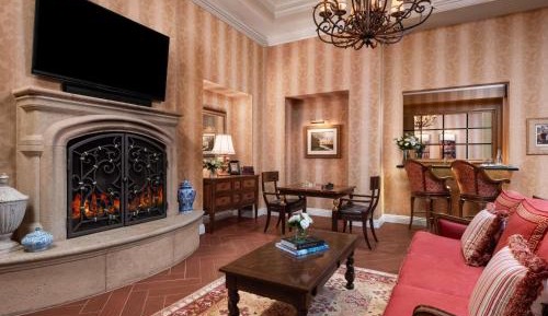 Three-Bedroom Villa Sorrento