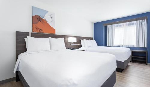 Queen Room with Two Queen Beds