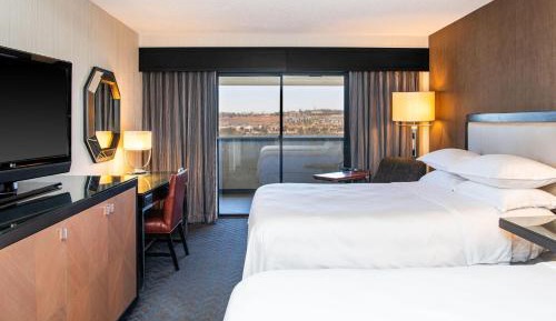Traditional, Guest room, 2 Queen, Balcony