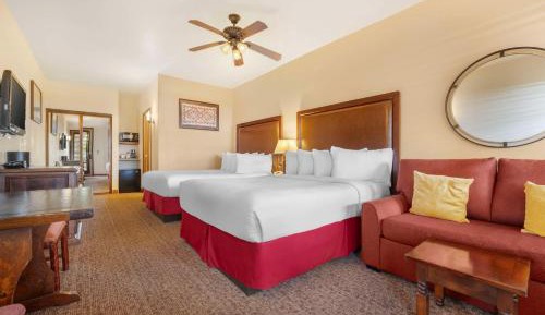 Large Queen Room with Two Queen Beds - Non-Smoking