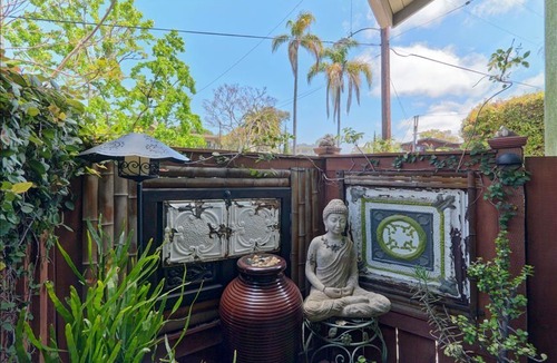 Mission Hills House | Featured on HGTV!! Artistic, Designer, walk to dinner, 5min beach, 10min dwntown