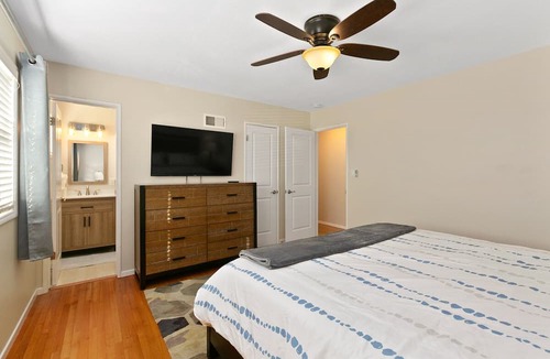 Serra Mesa House | Spacious San Diego Family home centrally located to stadium & famous beaches!