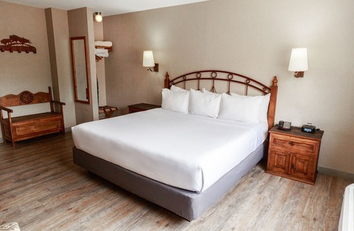Moab Hotel | Aarchway Inn