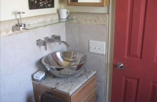 Old Town Apartment | Historic Old Town District Studio , Pool, Cabana/ Pets Welcome