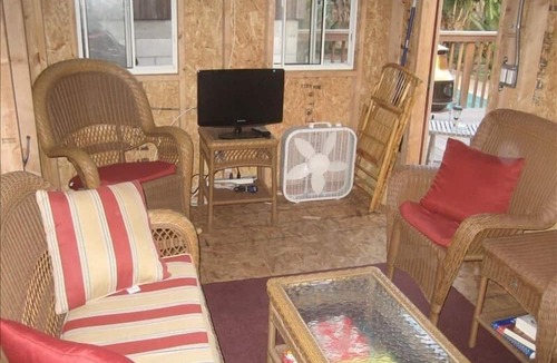 Old Town Apartment | Historic Old Town District Studio , Pool, Cabana/ Pets Welcome