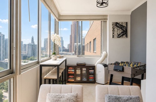 Downtown Atlanta Apartment | The ATL Sky Suite High-Floor 3BR Downtown Penthouse Stunning City Views