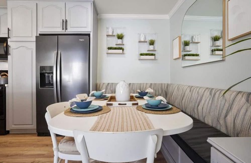 Serra Mesa Condo | Relaxing Homey-Bright & Spacious