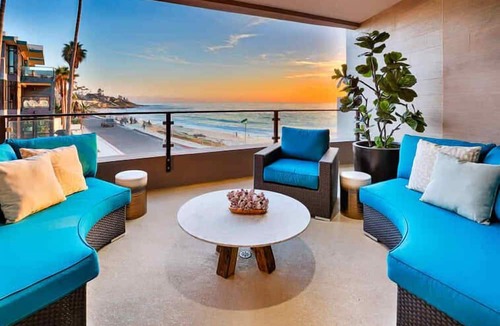 Beach Barber Tract Apartment | Stunning Oceanfront Getaway at Windansea Beach