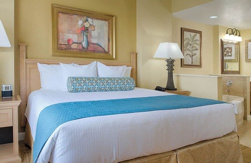 Lake Buena Vista Condo | 2BR/2BA deluxe, Disney & Universal Studios near, Pools/Lazy Rivers, Full kitchen