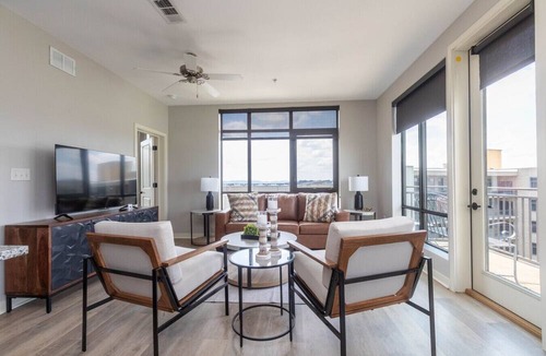 Rolling Mill Hill Condo | Luxurious large Downtown Top Floor Corner 2 Bed 2 bath - #621