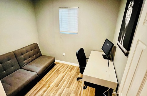 City Heights Apartment | Charming North Park Apartment 2beds w/Office Private Yard, Onsite Parking & Pets