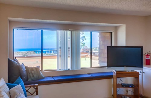 Del Mar Heights Condo | Ocean views! Sea Casa in Del Mar