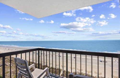 Windy Hill Condo | Oceanfront 4bed/3bath-Sleep 10-Pools-Free Parking-WIFI-Oceanfront Balcony