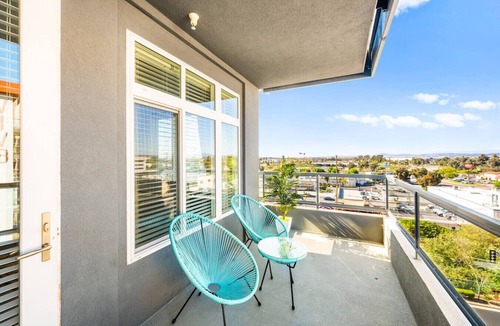Kearny Mesa Apartment | 3BR Luxe Retreat: Pool & Spa