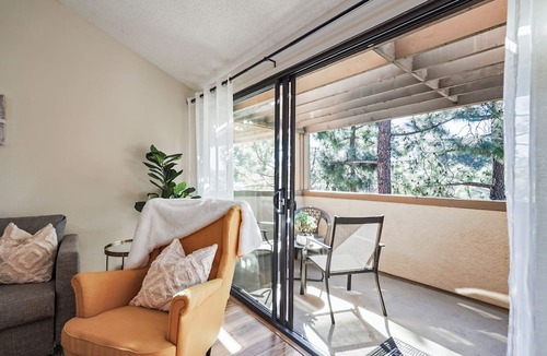 University City Apartment | UTC prime condo