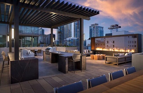 East Village Apartment | 2-bedroom Apartment in heart of Downtown San Diego with amazing Ameneties
