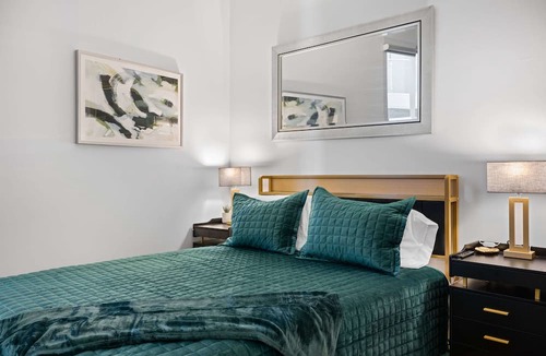 East Village Apartment | Park Lux PlayHouse - Loaded 3 Bdrm DownTown