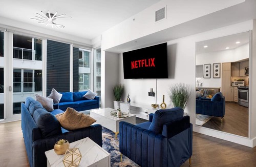 East Village Apartment | Park Lux PlayHouse - Loaded 3 Bdrm DownTown