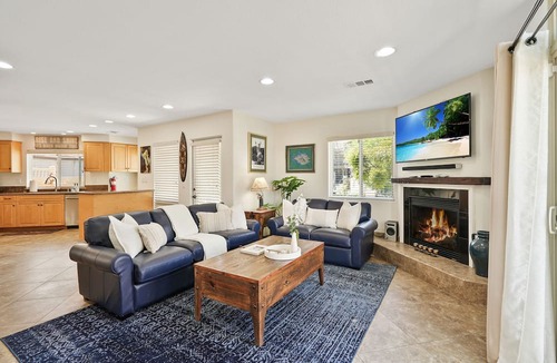 Crown Point Condo | Beach Perfection | Private Spa, Rooftop Views, Outdoor Kitchen & Garage Parking