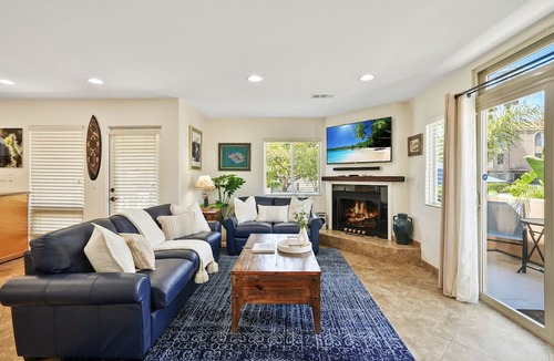 Crown Point Condo | Beach Perfection | Private Spa, Rooftop Views, Outdoor Kitchen & Garage Parking