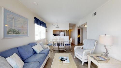 Crescent Beach Apartment | Oceanfront Corner 3BR 1st Floor Easy BeachPool Access Palmwood Villas 110