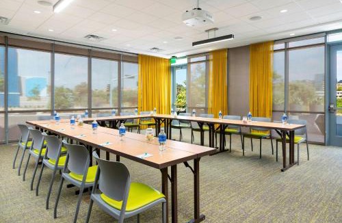 Mission Valley East Hotel | SpringHill Suites by Marriott San Diego Mission Valley