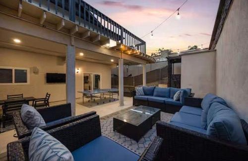 Bay Park House | Pacific Grand - Dual Living Near Mission Bay