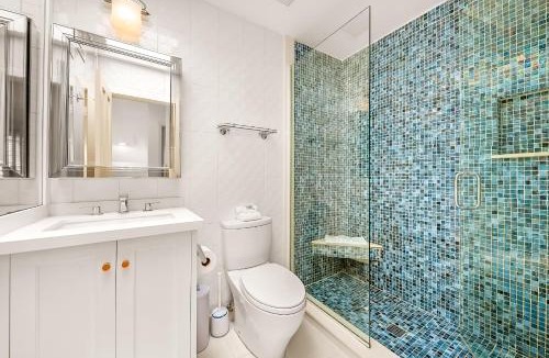 La Jolla Shores Apartment | Whale Watch Paradise